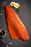 Kaltgeräucherter Sockeye Wildlachs (Rotlachs) aus Kanada ganze Seite
